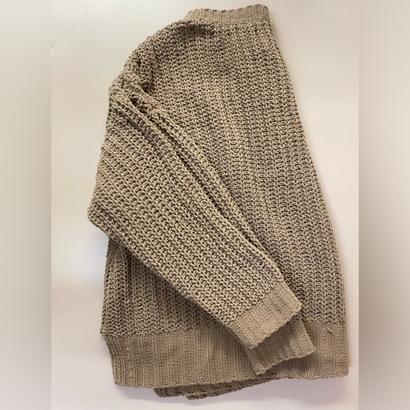 American Eagle Brown Knit Sweater - Picture 2 of 2